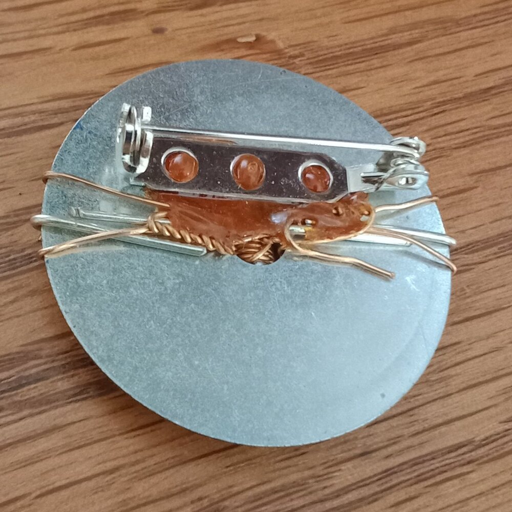 Copper Wire Pin - Picture 3 of 3